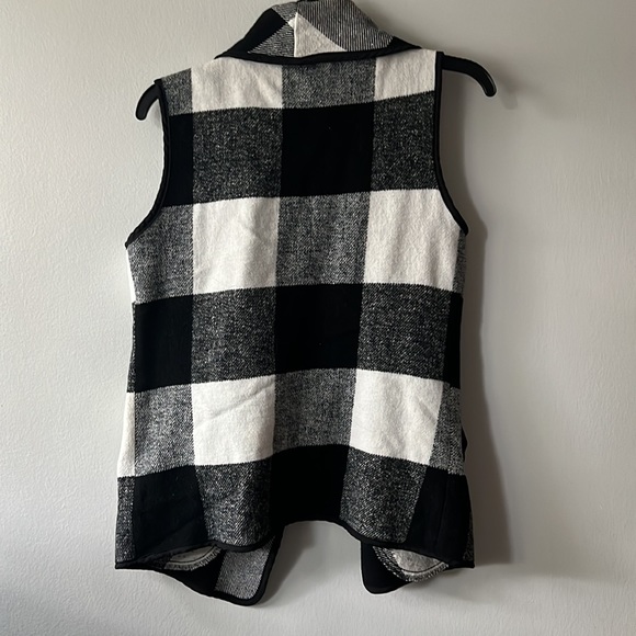 Flannel Vest - Picture 4 of 4